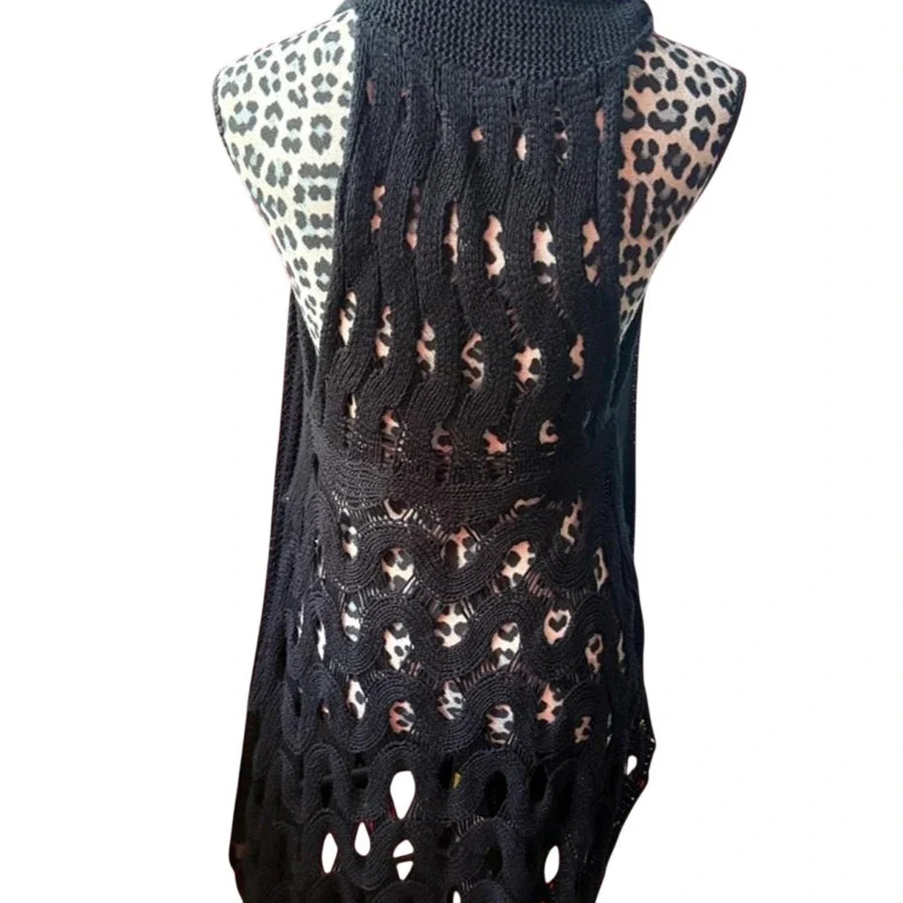 Black Open Knit Crochet Longline Sleeveless Cardigan Vest Medium